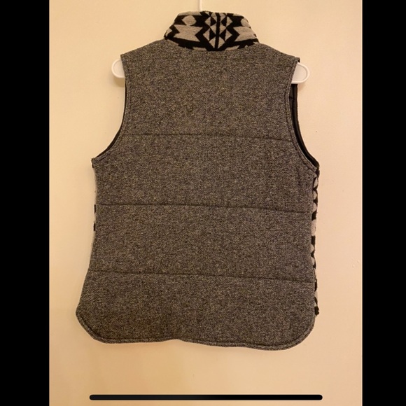 Aztec vest - Picture 4 of 4